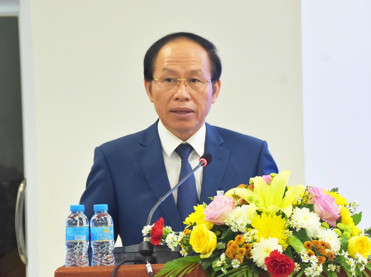 Ông Lê Tiến Châu, Ủy viên Trung ương Đảng Cộng sản Việt Nam, Phó Chủ tịch - Tổng Thư ký UBTƯ MTTQ Việt Nam phát biểu tại Hội nghị.