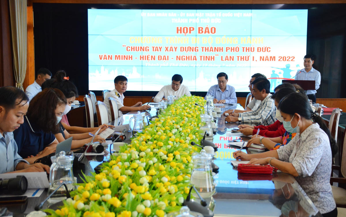 BTC chương trình đi bộ đồng hành sẽ không sử dụng ngân sách mà huy động từ các nguồn xã hội hóa (Ảnh: H.Tuyết).