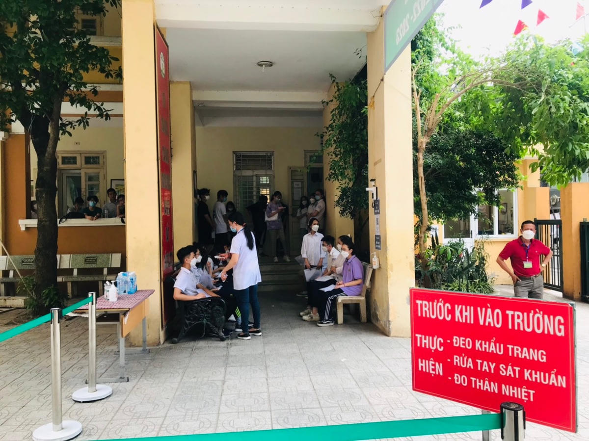  Không có thí sinh vi phạm quy chế trong buổi thi môn Ngữ văn vào 10