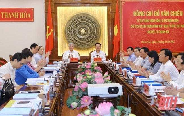 Bí thư Trung ương Đảng, Chủ tịch UBTƯ MTTQ Việt Nam Đỗ Văn Chiến kiểm tra kết quả thực hiện công tác giám sát, phản biện xã hội của MTTQ và các đoàn thể chính trị - xã hội giai đoạn 2013-2021.
