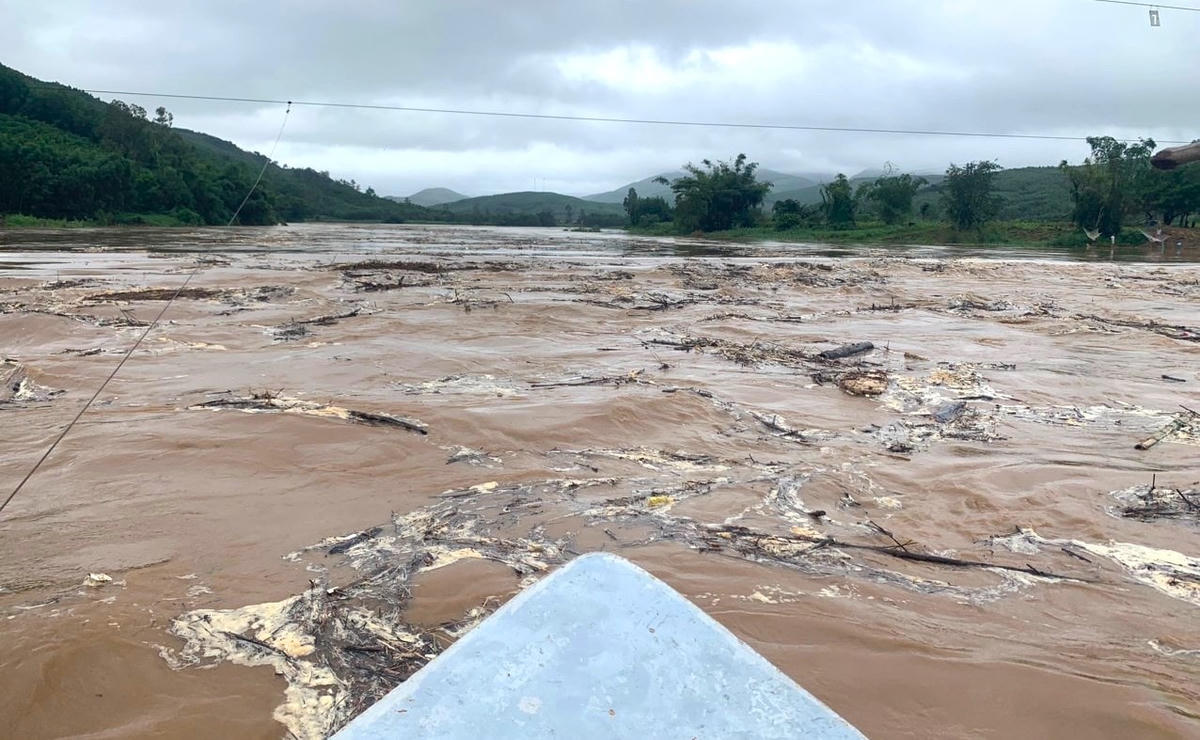Các con sông chảy qua huyện Sơn Hà đang dâng cao.