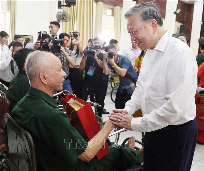 Tổng Bí thư Tô Lâm: Người có công là tài sản quý, là biểu tượng của ý chí, nghị lực Việt Nam- Ảnh 2.