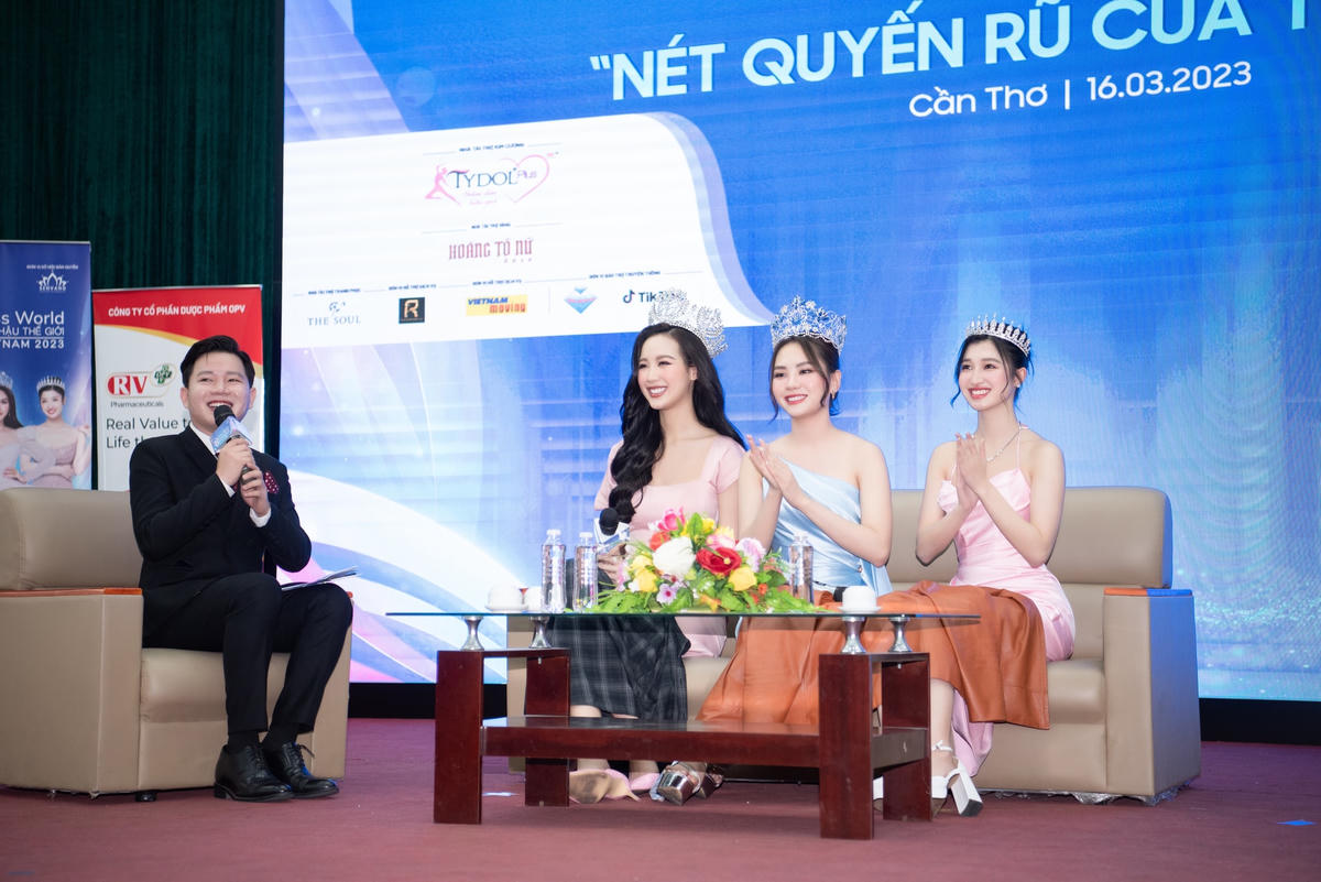 Hoa hậu Mai Phương chia sẻ rằng, câu trả lời về bằng cấp có quan trọng hay không sẽ phụ thuộc vào sự lựa chọn và mục tiêu của riêng mỗi người. 