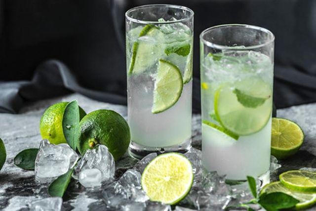 4 thức uống giải nhiệt giúp làn da tươi sáng