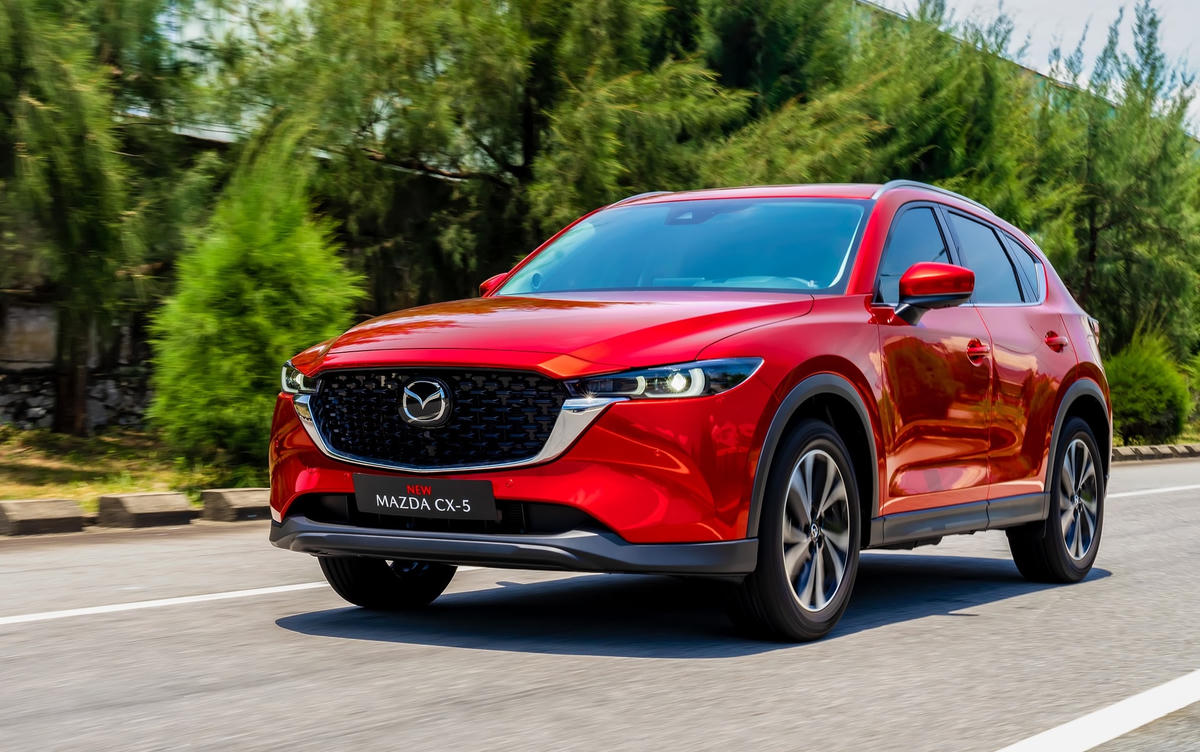 Mẫu xe New Mazda CX-5 được thiết kế đẹp mặt.