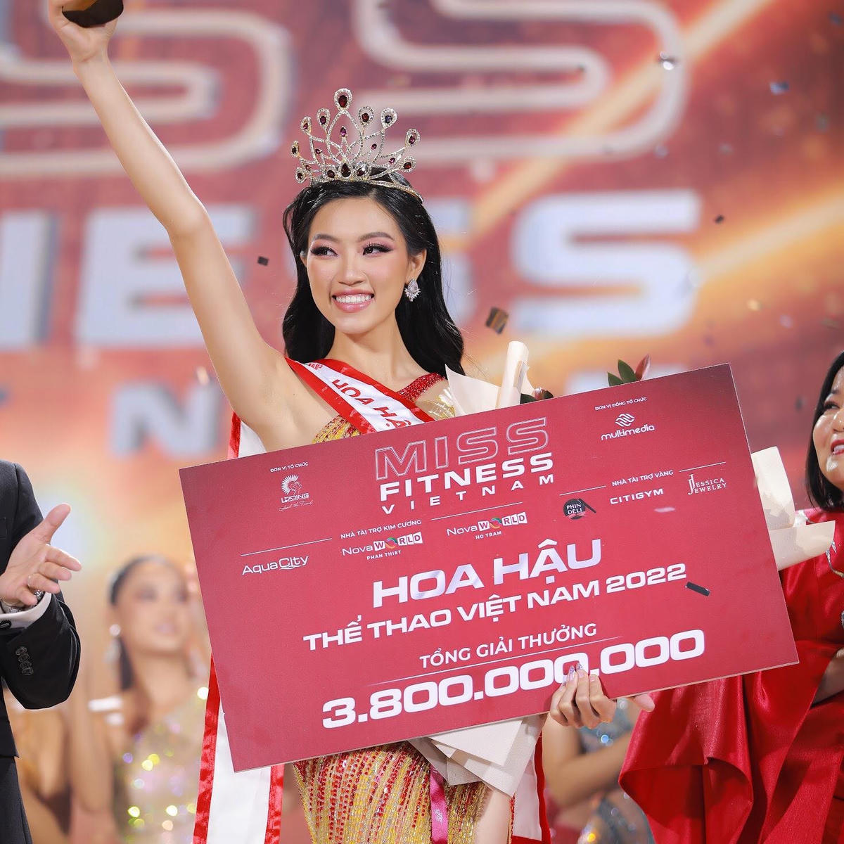 Học trò siêu mẫu Minh Tú - Đoàn Thu Thủy là chủ nhân của ngôi vị cao nhất cuộc thi Hoa hậu Thể thao Việt Nam 2022.  