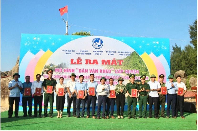 Kỳ Anh về đích Nông thôn mới Bài 2: 'Dân vận khéo' để người dân đồng lòng xây dựng quê hương 