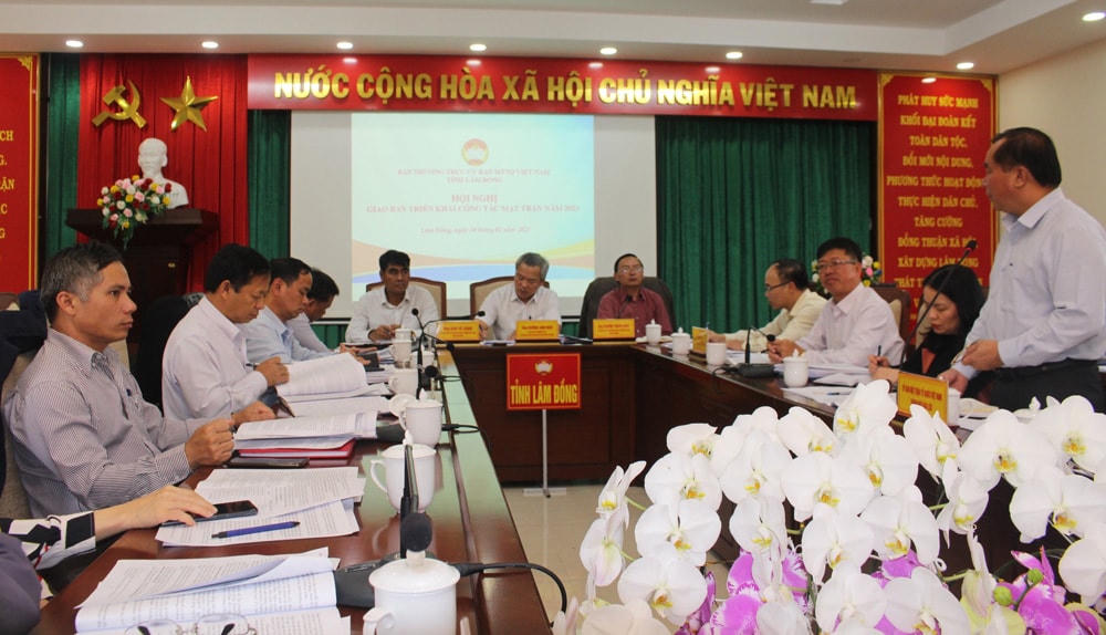 Quang cảnh hội nghị.