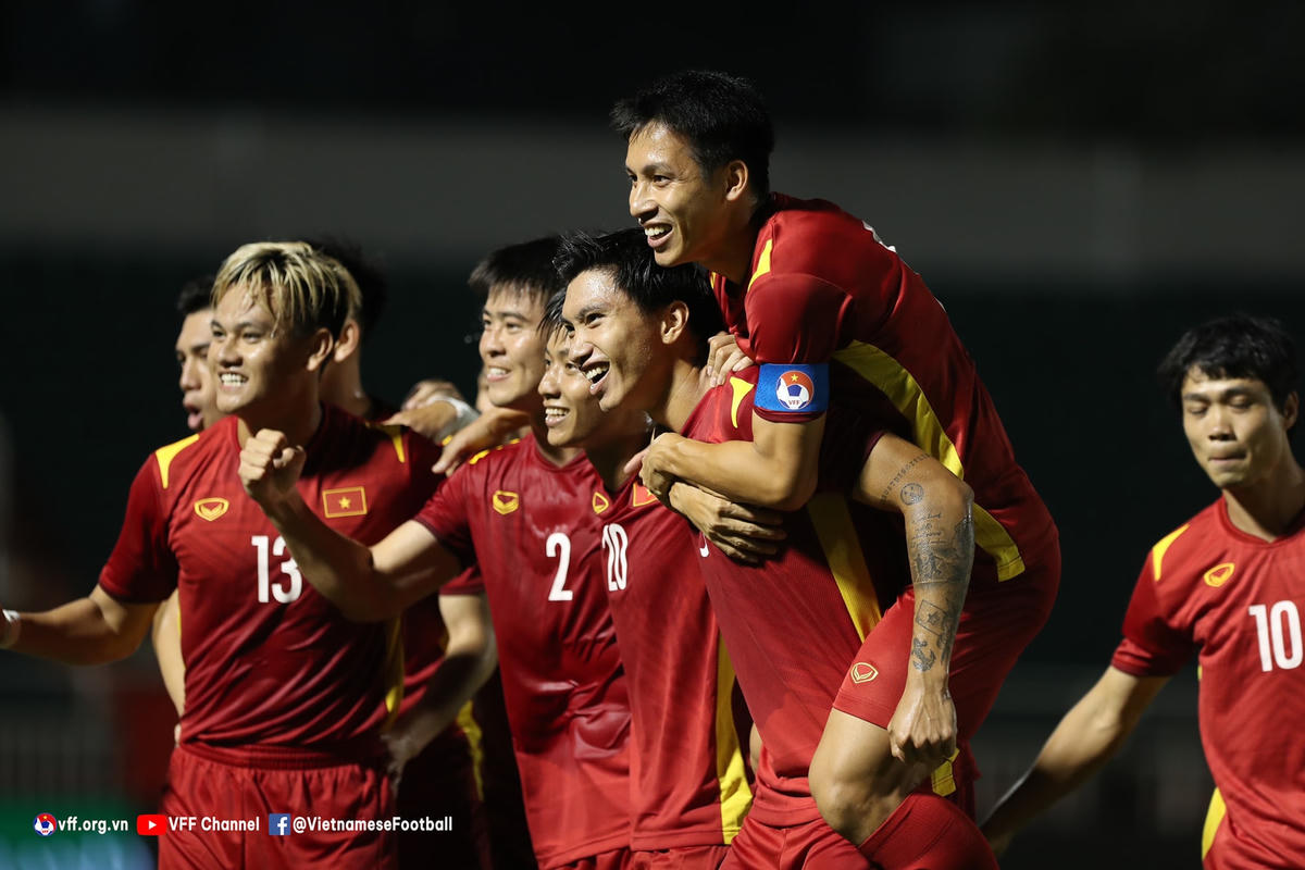 Đội tuyển Việt Nam thăng hạng trong BXH FIFA tháng 10. Ảnh: VFF.