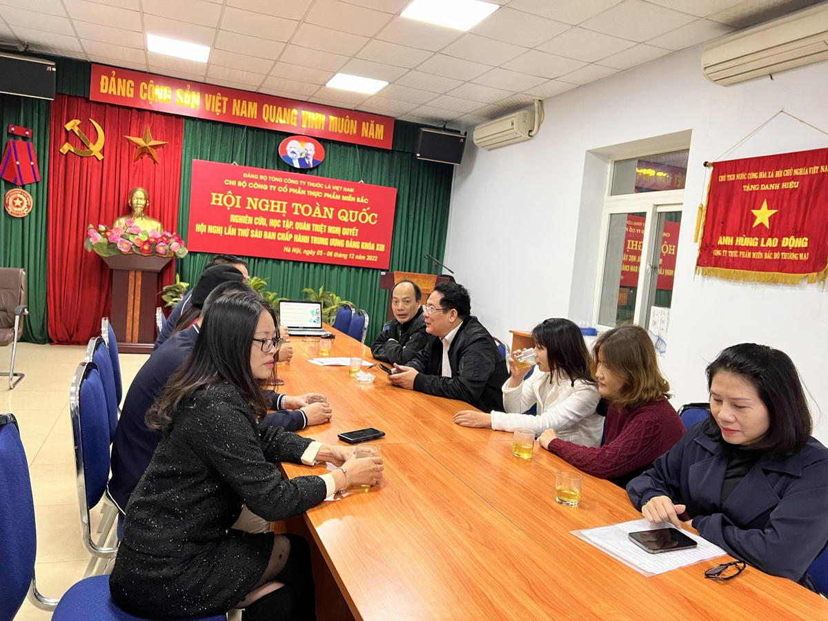 Điểm cầu tại Đảng bộ Công ty cổ phần Thực phẩm miền Bắc.