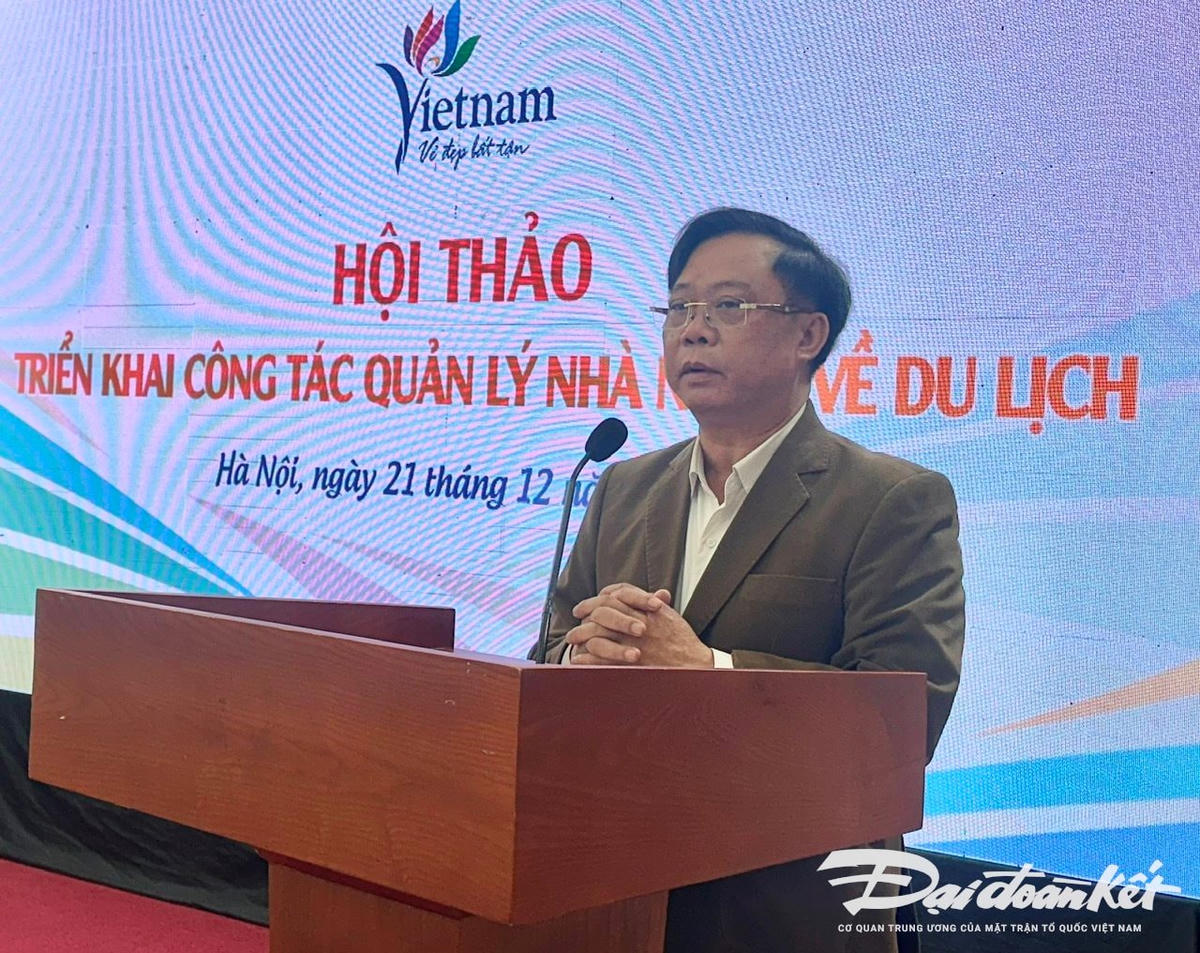 W_a-thuy-cuc-du-lich.jpg
