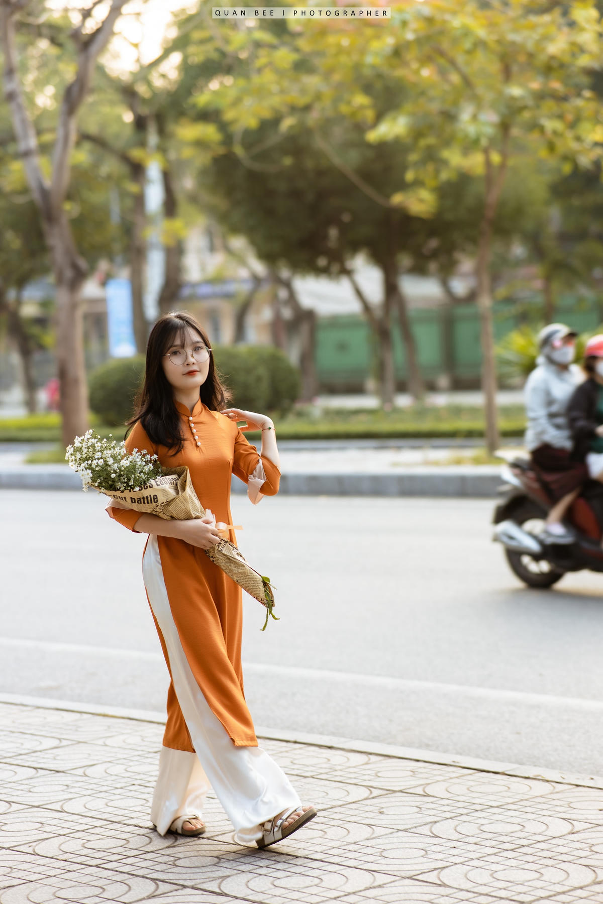 Phát huy thành công và sức lan tỏa của chuỗi hoạt động áo dài những năm qua, hướng đến kỷ niệm 113 năm Ngày Quốc tế phụ nữ (8/3/1910 - 8/3/2023), “Tuần lễ áo dài” năm 2023 tiếp tục được phát động trên toàn quốc, diễn ra từ ngày 1-8/3. Qua đó, nhằm lan tỏa, tôn vinh vẻ đẹp của áo dài, khơi dậy tình yêu, trách nhiệm gìn giữ, phát huy bản sắc văn hóa dân tộc.