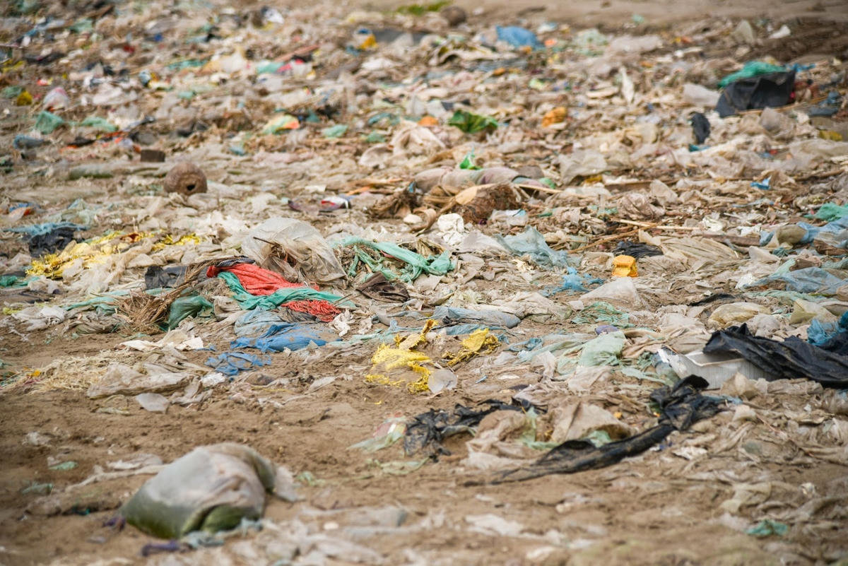 Nam Định: Nỗi lo rác thải tại biển Giao Hải