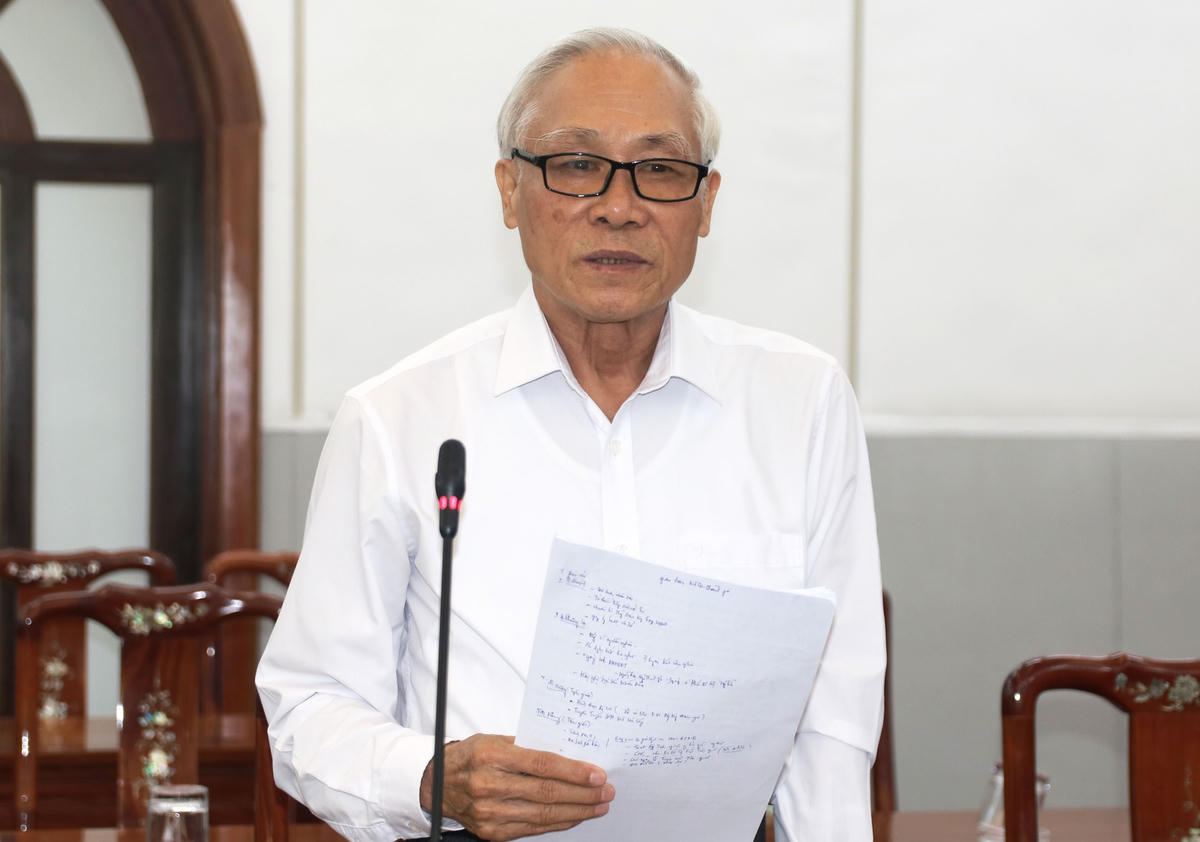 Ông Phạm Ngọc Thảo, nguyên Phó Chủ tịch Ủy ban MTTQ thành phố Hà Nội phát biểu.