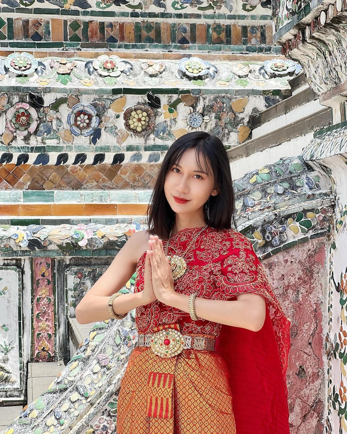 Lynk Lee cho biết cô cảm thấy thoải mái khi được sống thật với giới tính của mình.