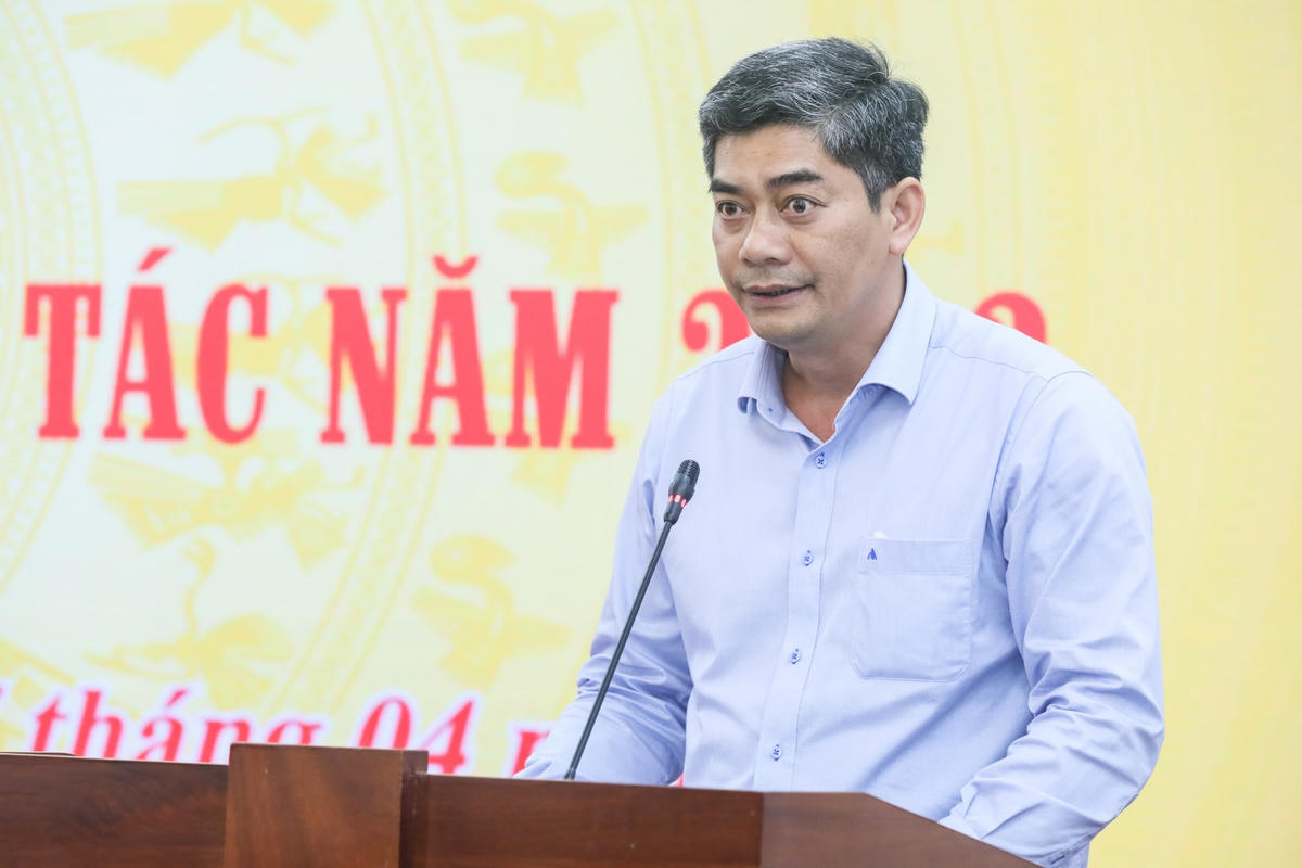 Ông Y Vinh Tơr, Thứ trưởng, Phó Chủ nhiệm Ủy ban Dân tộc trình bày kế hoạch phối hợp công tác năm 2023.