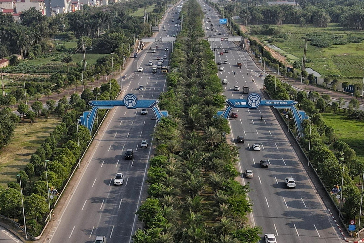 Tại thời điểm dự án này khánh thành, đây được coi là tuyến đường hiện đại bậc nhất của Thủ đô.