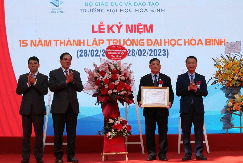 Hướng tới giá trị cốt lõi trong kỷ nguyên số