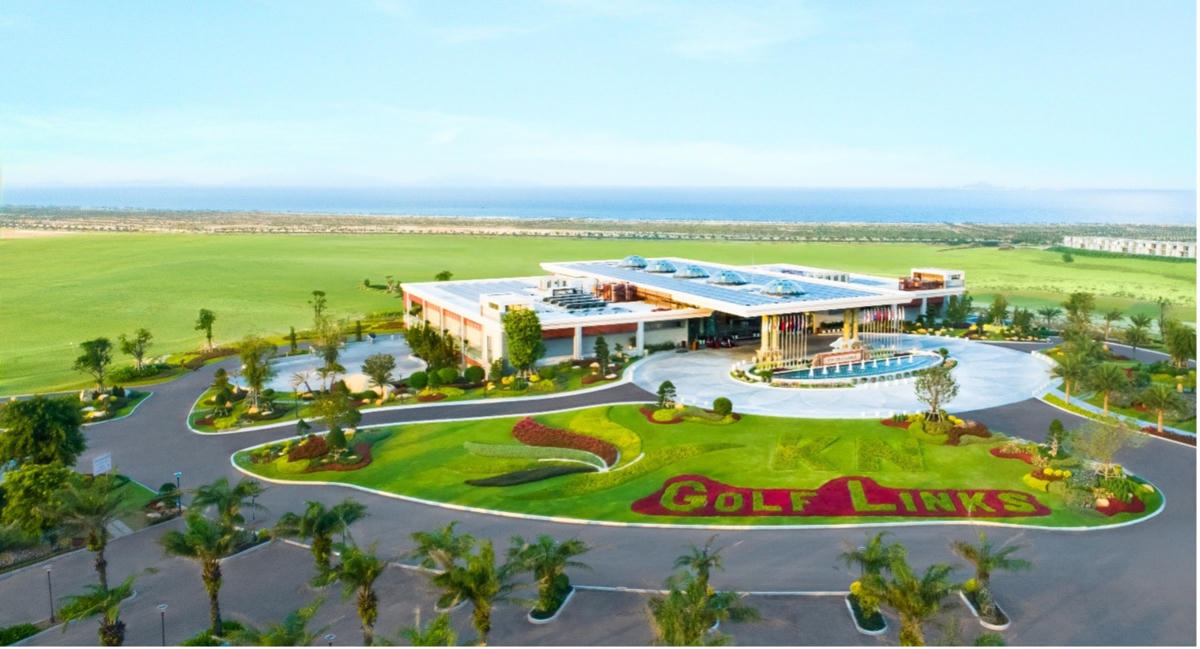 Nhà điều hành sân KN Golf Links.