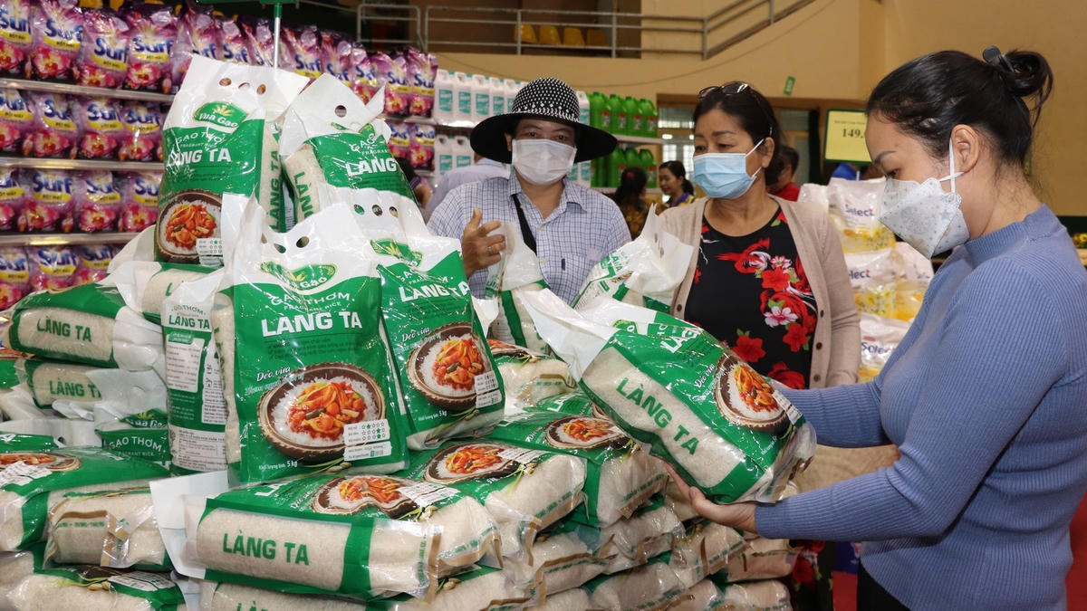 Càng ngày người tiêu dùng càng đòi hỏi cao về chất lượng hàng hóa.