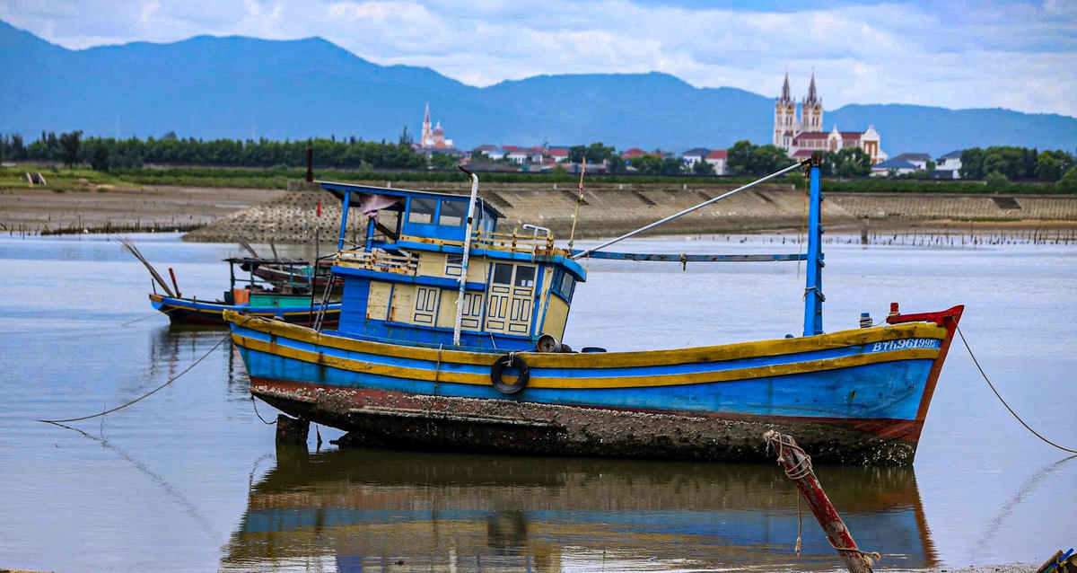 thuyen24.jpg
