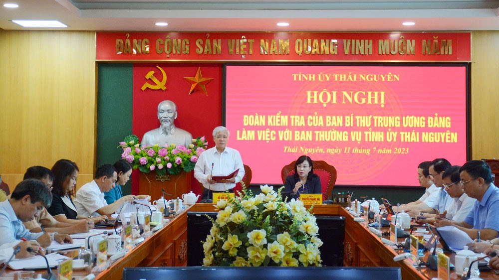 Đoàn kiểm tra của Ban Bí thư Trung ương Đảng làm việc với Ban Thường vụ Tỉnh ủy Thái Nguyên. Ảnh: Hồng Tâm.