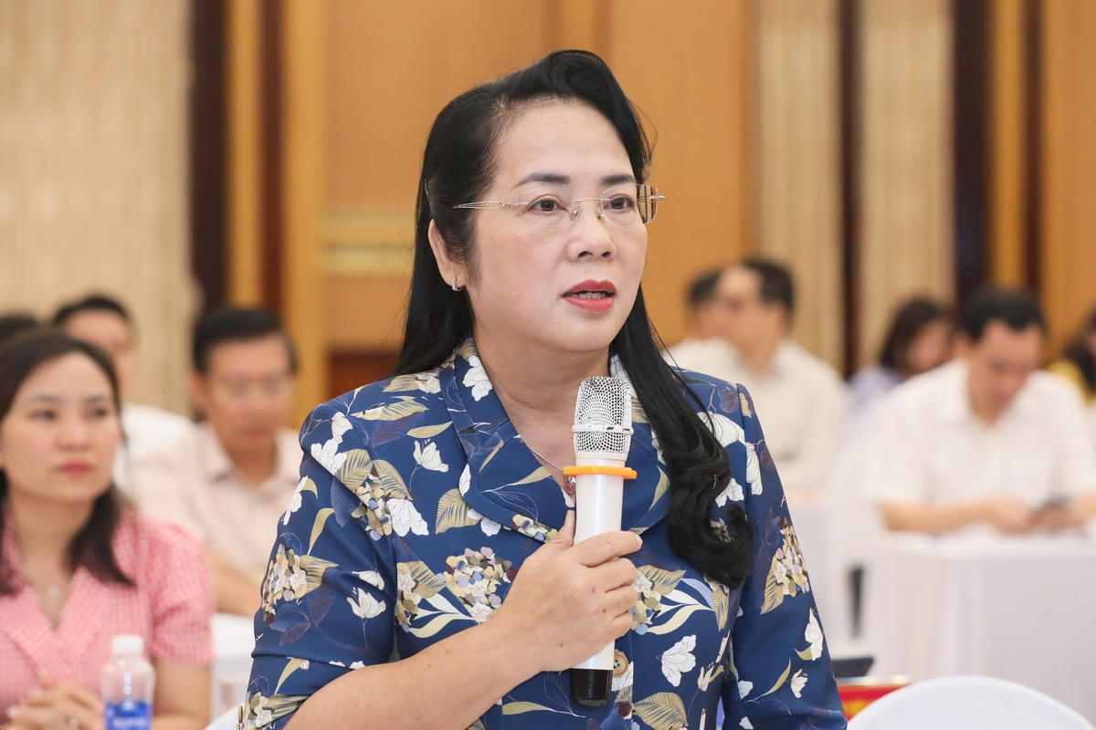 Bà Trần Kim Yến, Chủ tịch Ủy ban MTTQ thành phố Hồ Chí Minh phát biểu. Ảnh: Quang Vinh.