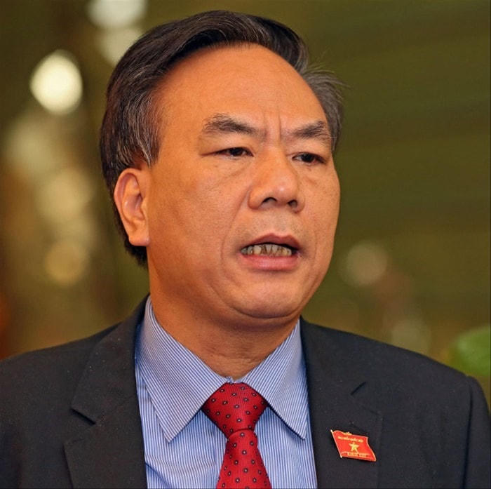 Ông Bùi Đức Thụ