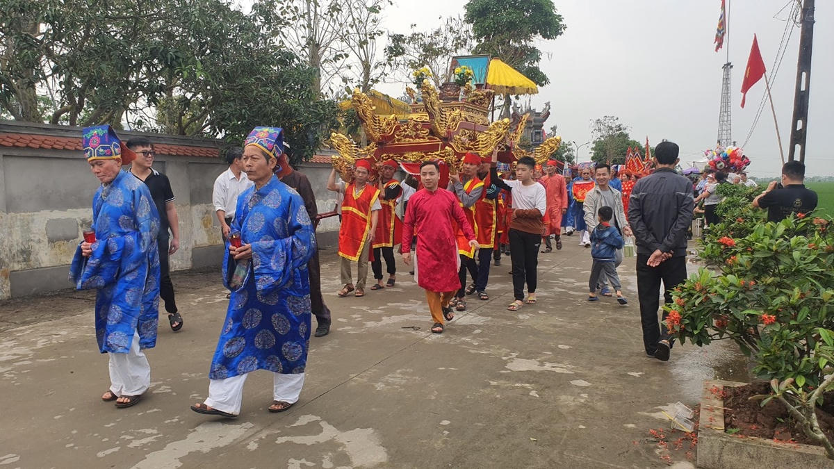 [ẢNH] Nam Định: Hội làng tưởng nhớ ‘Tứ tổ khai sáng’, ‘Cửu tộc khai cơ’
