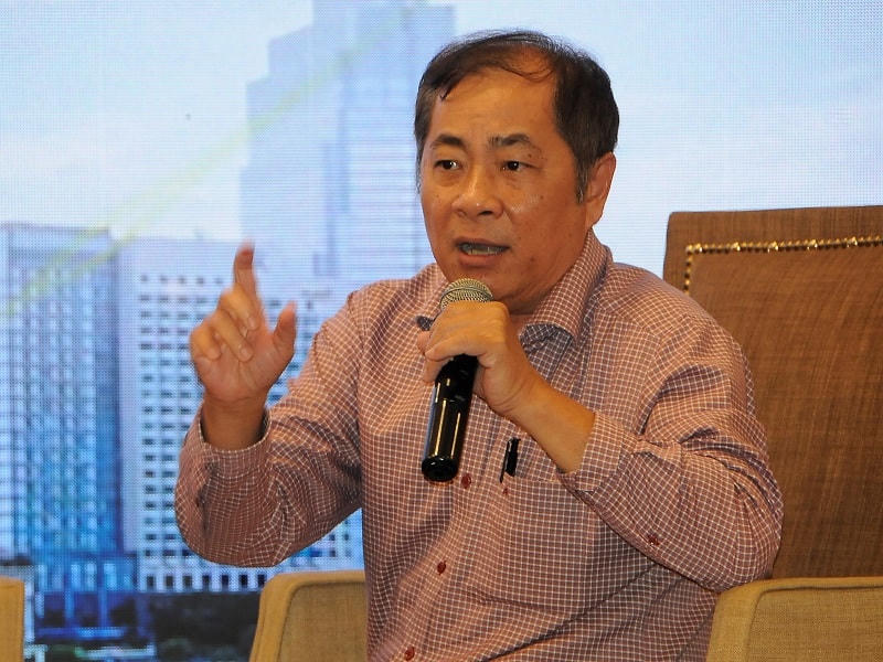 Ông Đinh Thế Hiển.