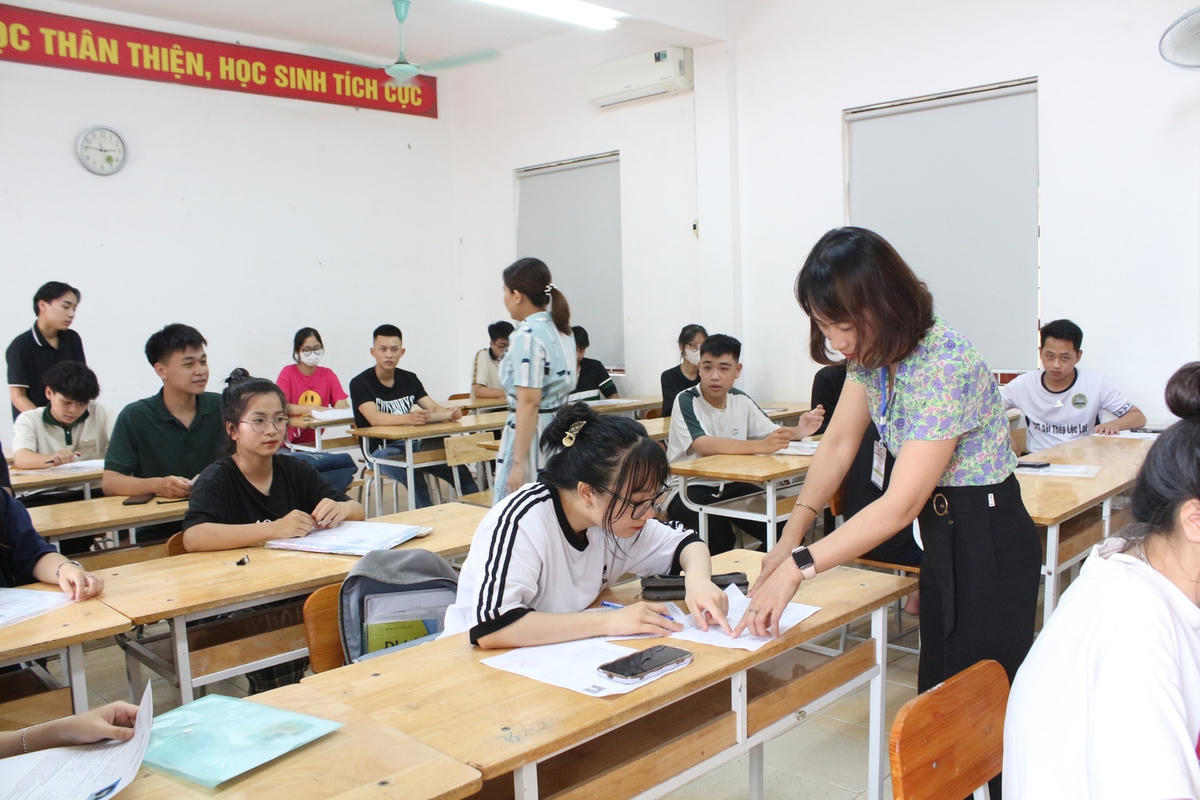 Sở GD&ĐT tỉnh Hoà Bình sẽ tiến hành kiểm tra đột xuất việc thu, chi nguồn do phụ huynh đóng góp trong năm học 2023 - 2024.