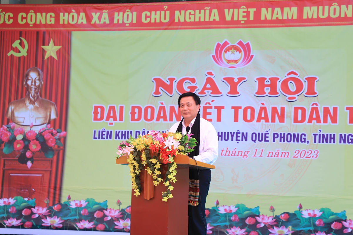Phát buổi tại buổi lễ, ông Nguyễn Xuân Thắng đánh giá cao sáng kiến tổ chức Ngày hội Đại đoàn kết của Mặt trận.