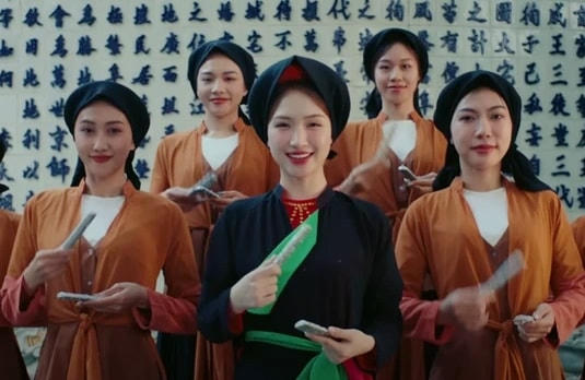 bai duoi