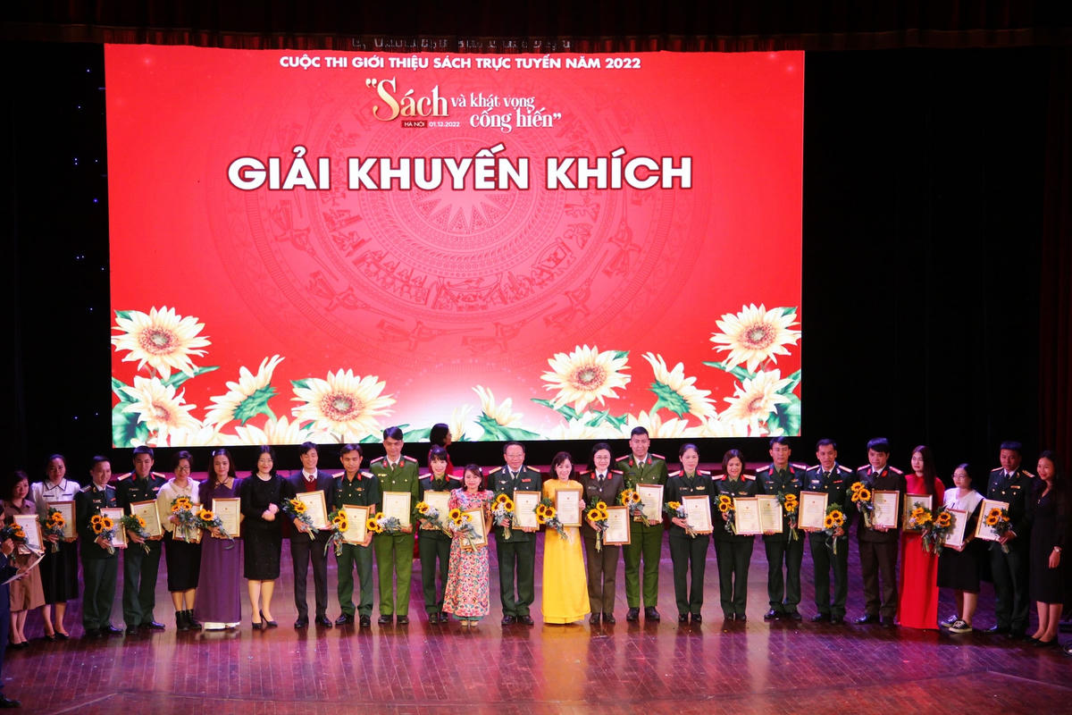 Trao giải cuộc thi 'Sách và Khát vọng cống hiến'