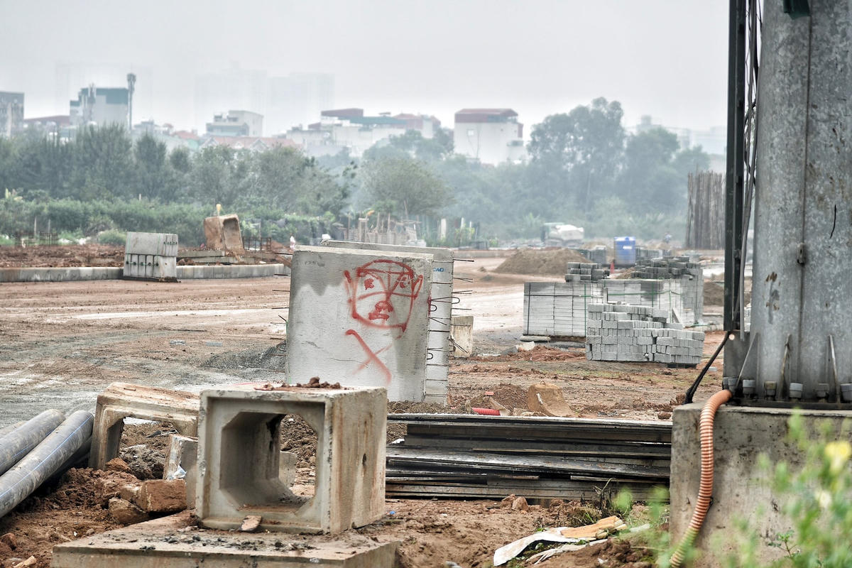 le_quang_dao-le-khanh10-6f2b94a357fe4e8b8a3bc80eab1afb1b.jpg