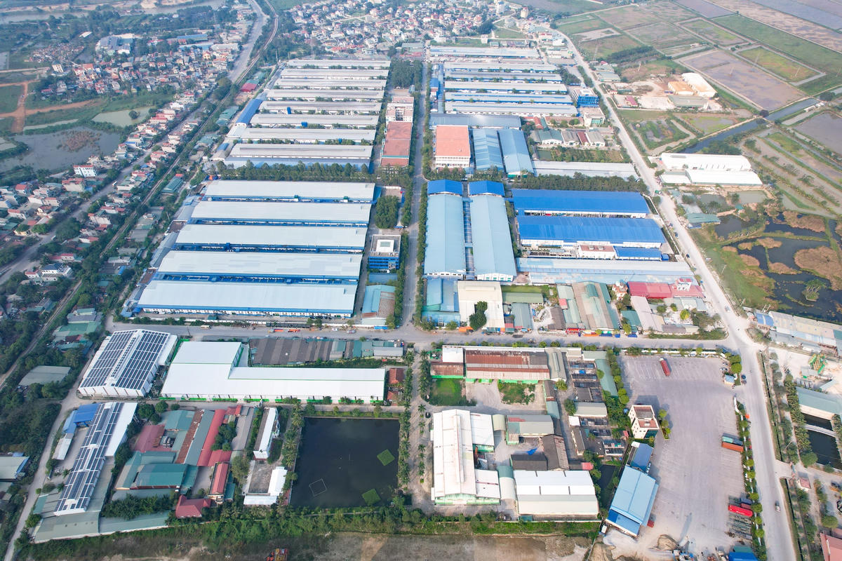 Khu công nghiệp Hoàng Long, nơi có hàng chục doanh nghiệp hiện đang đầu tư, sản xuất.