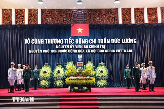 ttxvn-le-quoc-tang-nguyen-chu-tich-nuoc-tran-duc-luong-2.jpg