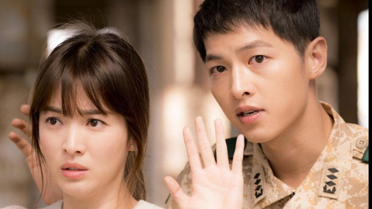 Song Joong Ki và Song Hye Kyo nên duyên từ “Hậu duệ mặt trời”.