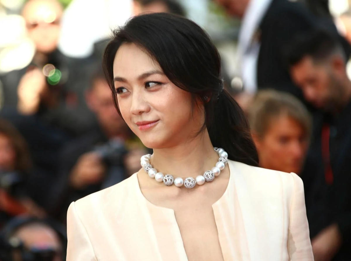 Bao năm trôi qua, khán giả vẫn phải mê mẩn trước nhan sắc tựa nàng thơ của Thang Duy. Ảnh: The Guardian.