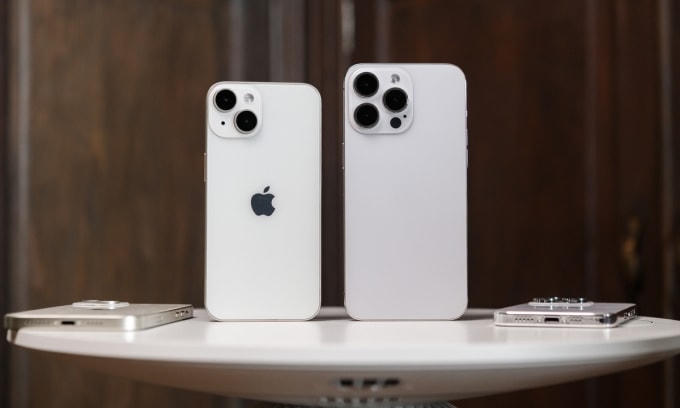 Mô hình được cho là iPhone 15 xuất hiện tại Việt Nam vào tháng 7. Nguồn: Vnexperss.