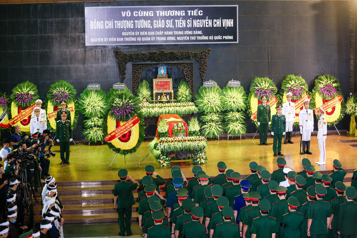 Lễ viếng Thượng tướng Nguyễn Chí Vịnh được cử hành trọng thể tại Nhà tang lễ quốc gia, số 5 Trần Thánh Tông, Hà Nội.