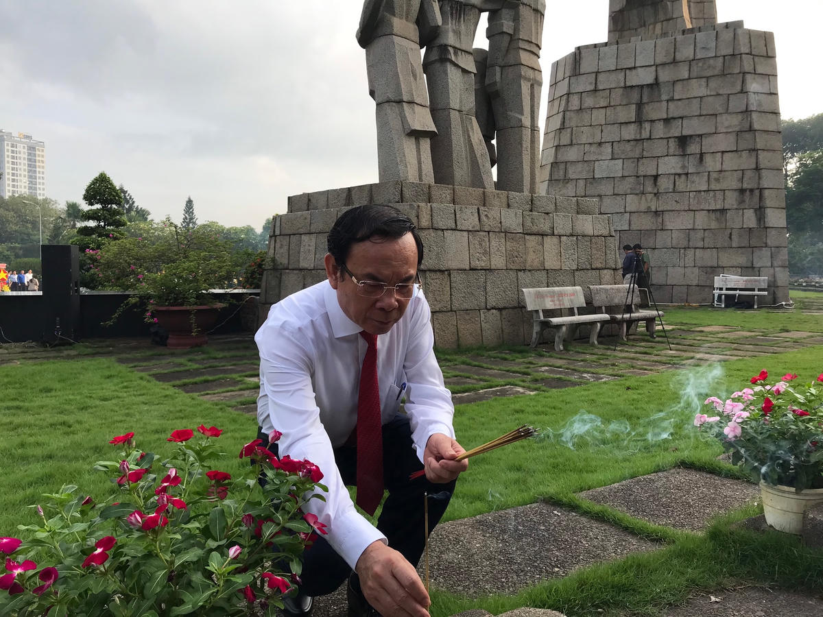 TP Hồ Chí Minh long trọng kỷ niệm 75 năm Ngày Thương binh - Liệt sĩ