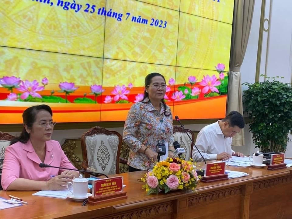 Chủ tịch HĐND Thành phố Hồ Chí Minh Nguyễn Thị Lệ phát biểu tại toạ đàm.