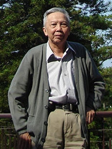 Nhà văn Cao Duy Thảo.  