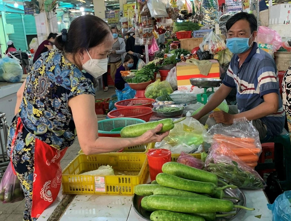 Người tiêu dùng đang kỳ vọng thực phẩm nhanh chóng giảm giá.