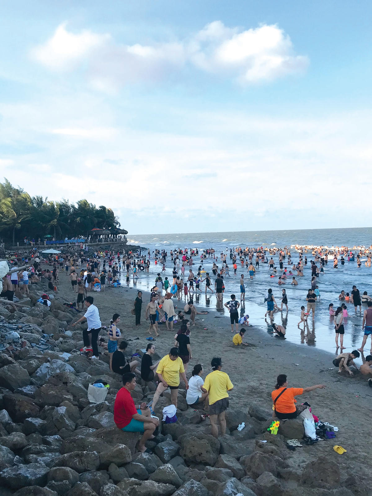 Một góc biển Sầm Sơn  