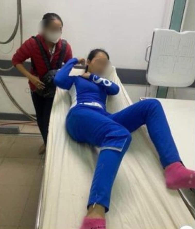 Chị N.A.L. lúc nằm điều trị tại bệnh viện. (Ảnh MXH).