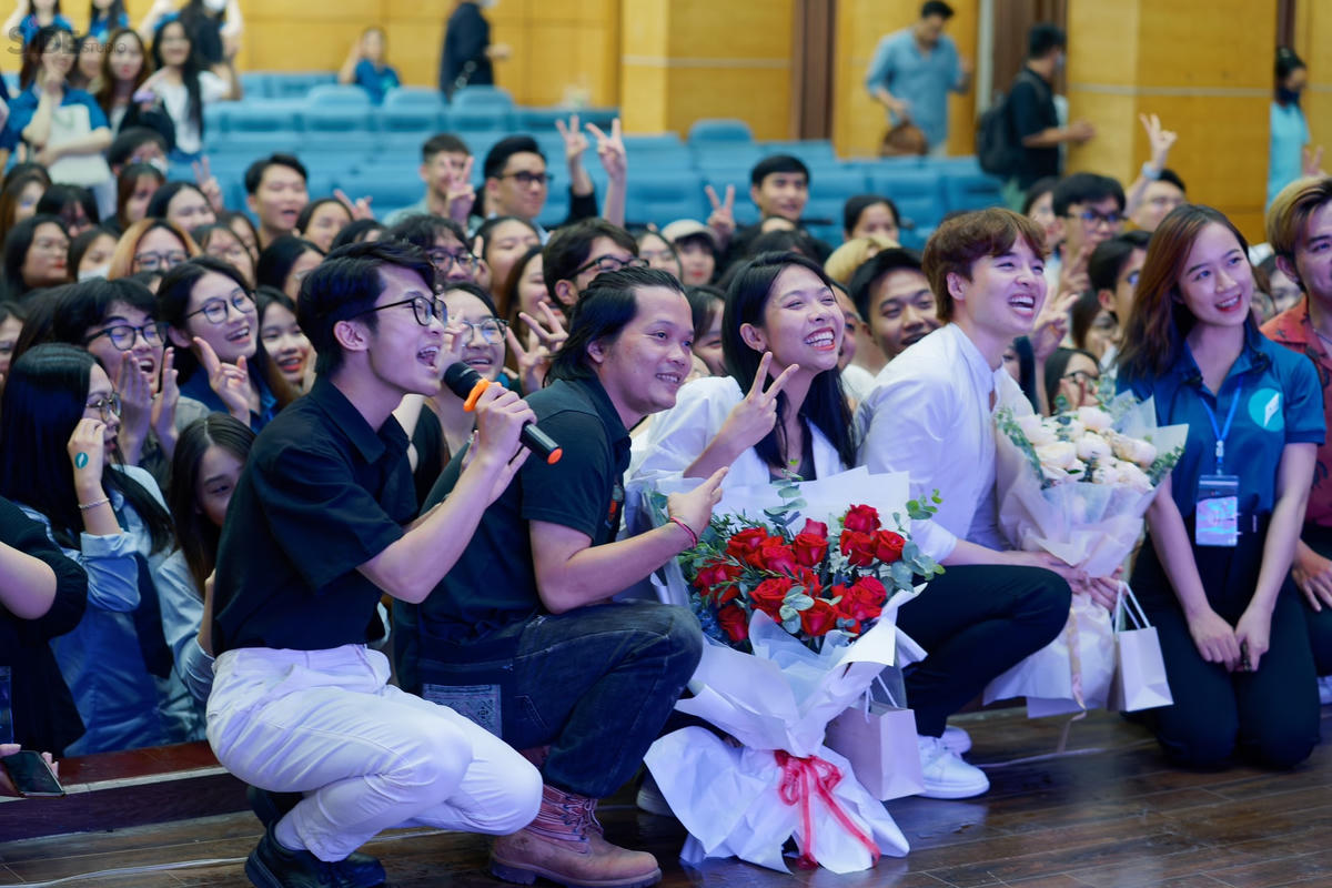 300 sinh viên tham dự Workshop 'Bản sắc Cộng đồng'