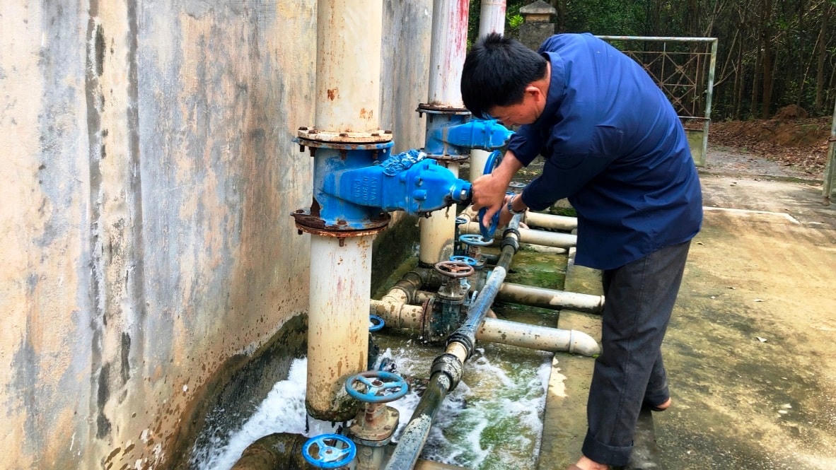 Cần khẩn trương xây dựng các công trình nước sạch cho bà con vùng bãi ngang.