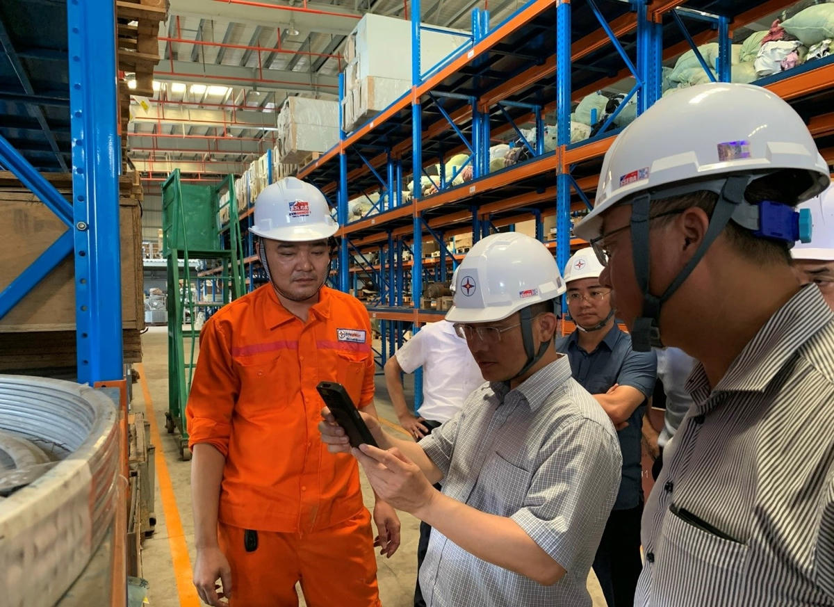 Đoàn công tác EVNGENCO1 đánh giá Nhiệt điện Duyên Hải là đơn vị đi đầu trong công tác quản lý vật tư thiết bị trong Tổng công ty.